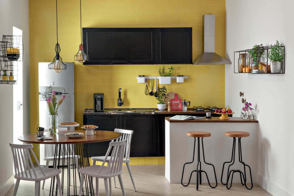 Cozinha viva e harmoniosa; inspire-se nessas ideias de cores e surpreenda-se com o resultado
