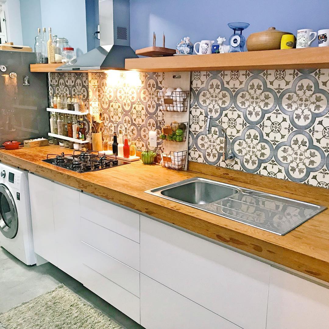 azulejos combinando com a decoração da cozinha