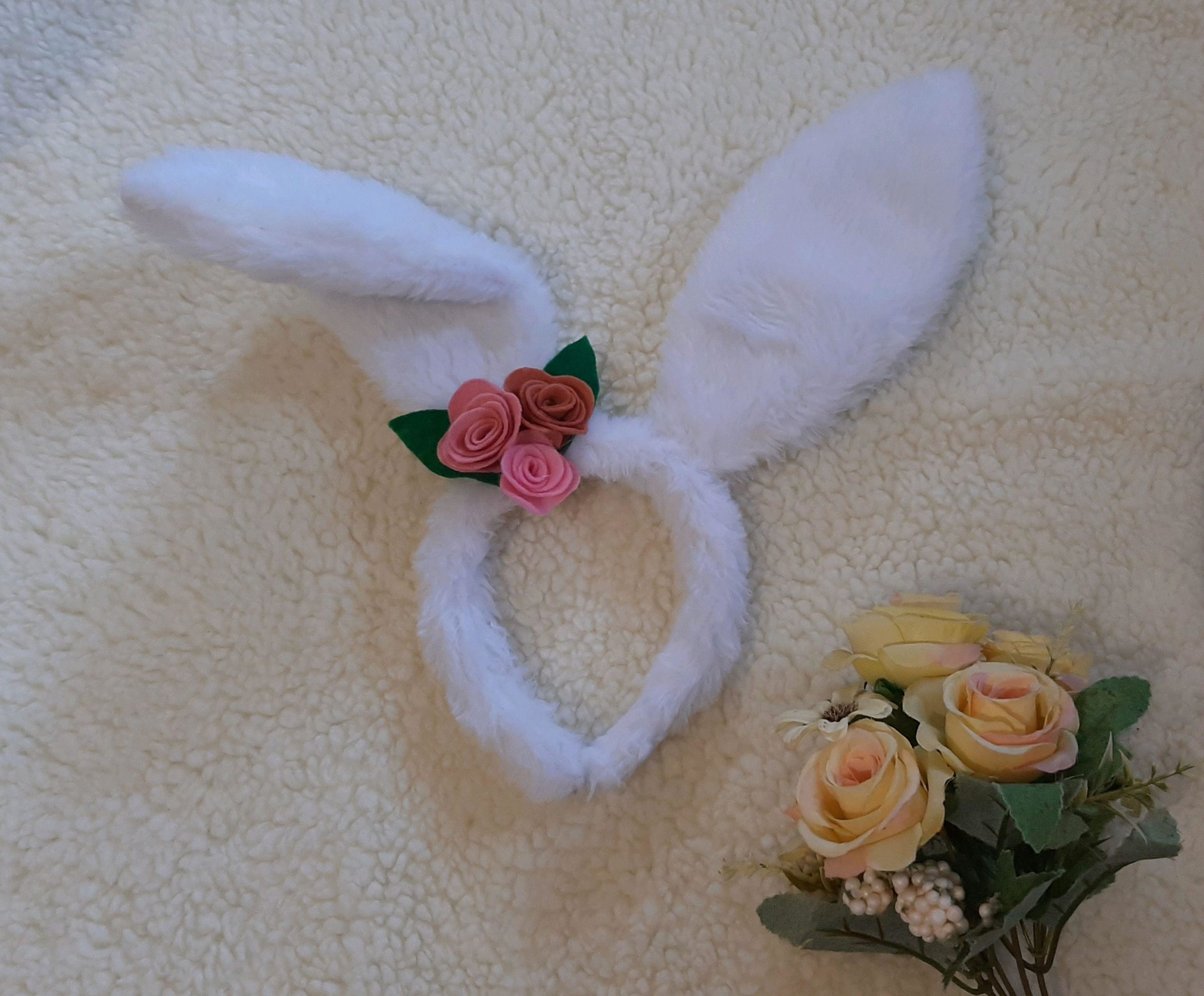 Easter bunny headband • Tiara de orelhas de coelhinho páscoa