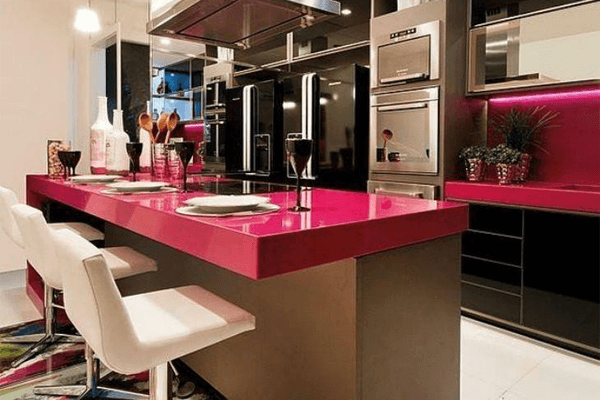 Cozinha planejada colorida