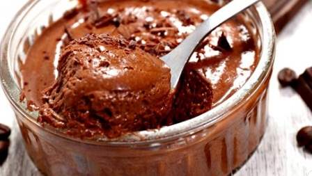 Receita de Mousse de Chocolate com apenas 3 ingredientes, rápida, fácil e deliciosa