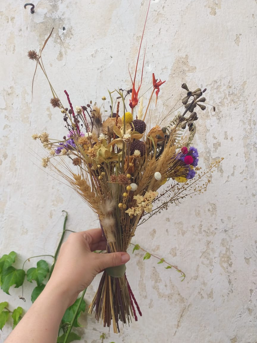 Flores secas na decoração: saiba como usá-las em seu lar e inspire-se com essas ideias