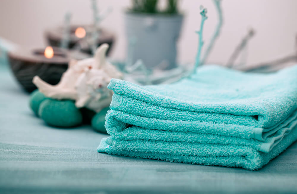 pano de limpeza feito com toalha de banho velha