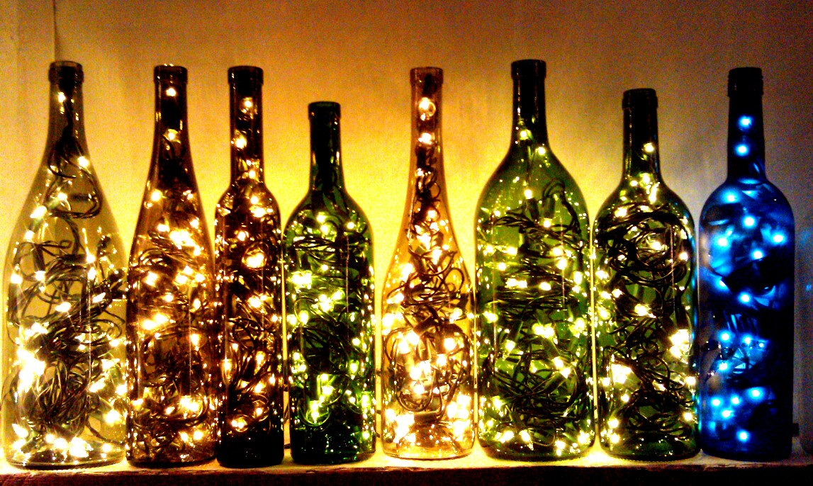 garrafas com luz de LED