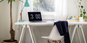 7 dicas para aplicar Feng Shui no home office: veja como atrair boas energias e mais equilíbrio