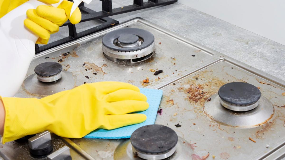 Cozinha limpa e organizada: truques para limpar fogões, pias e eletrodomésticos que POUCAS pessoas conhecem