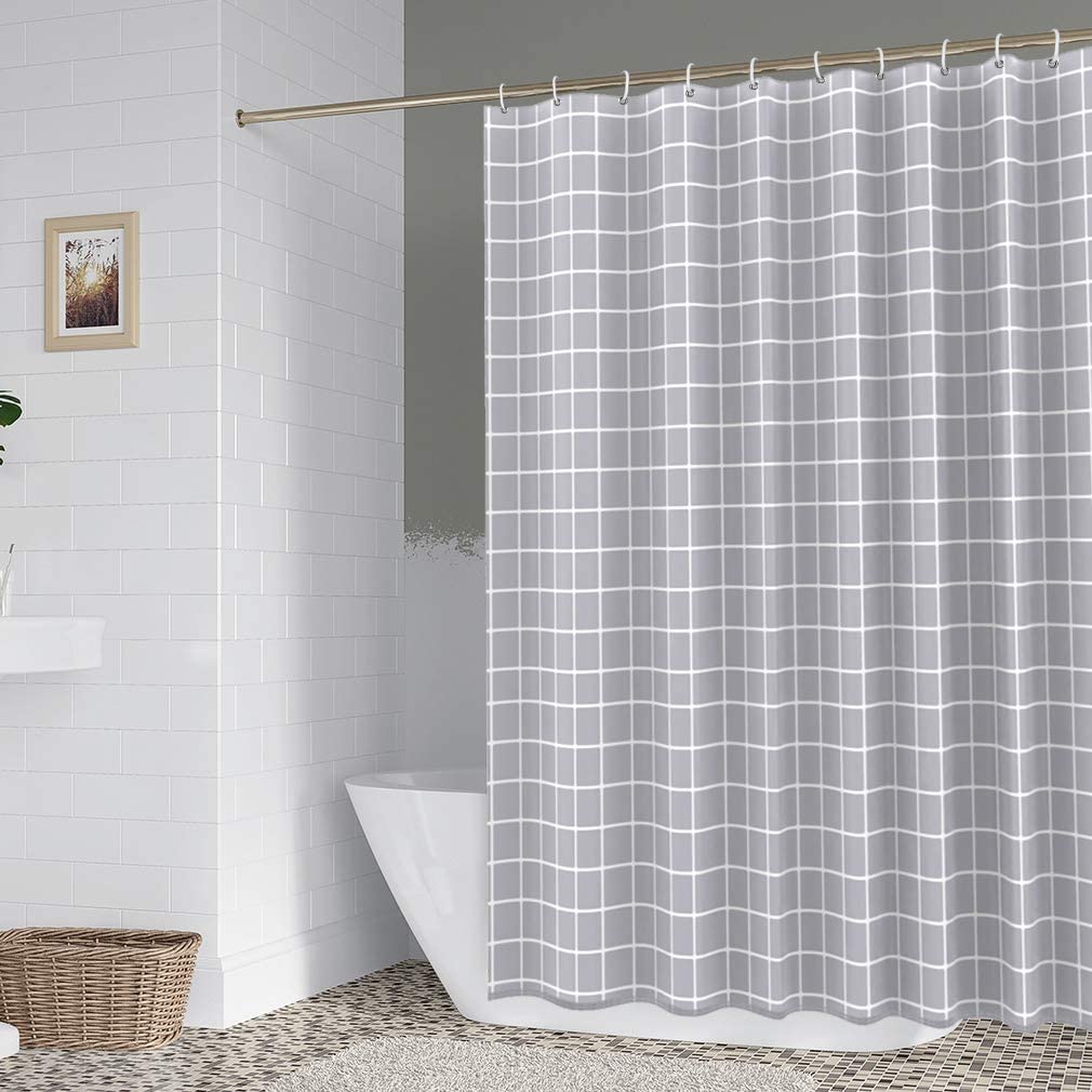 Como escolher cortina para banheiro? Descubra como acertar nesse acessório que impacta até a decoração