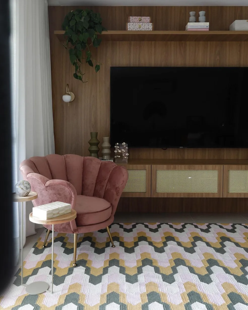 sala de estar de apartamento de Giovanna Lancellotti