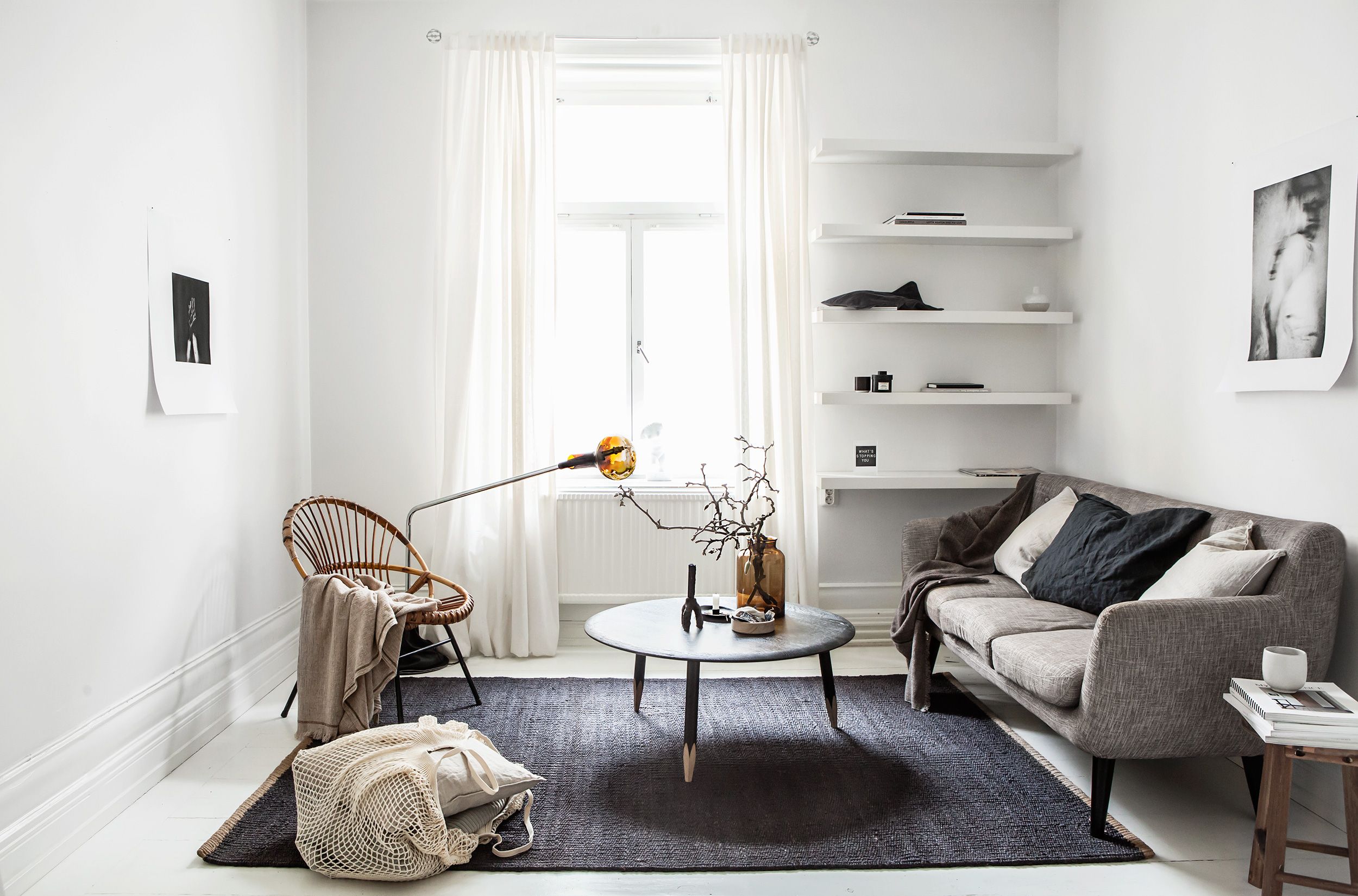 sala de estar com design minimalista