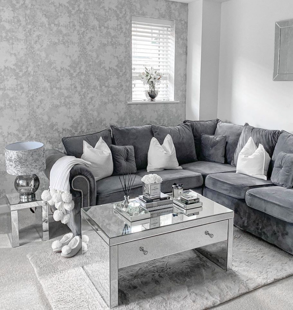 sala de estar decorada em cinza