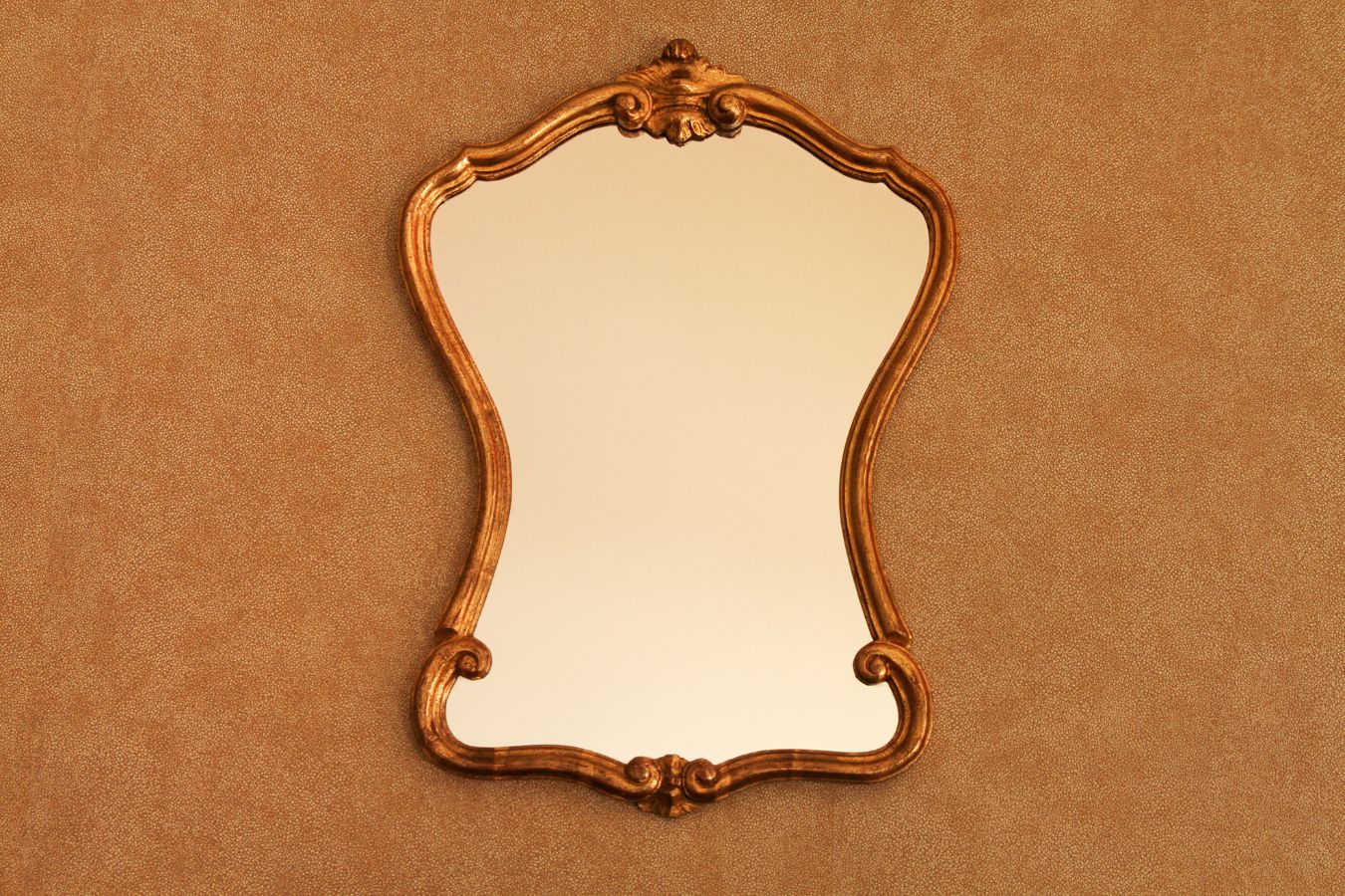 NSPIRE-SE para escolher o melhor espelho com moldura de madeira para seu décor