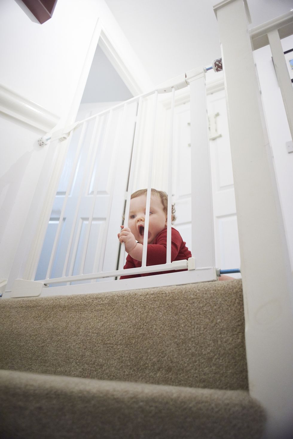 portão para proteção de crianças em escada
