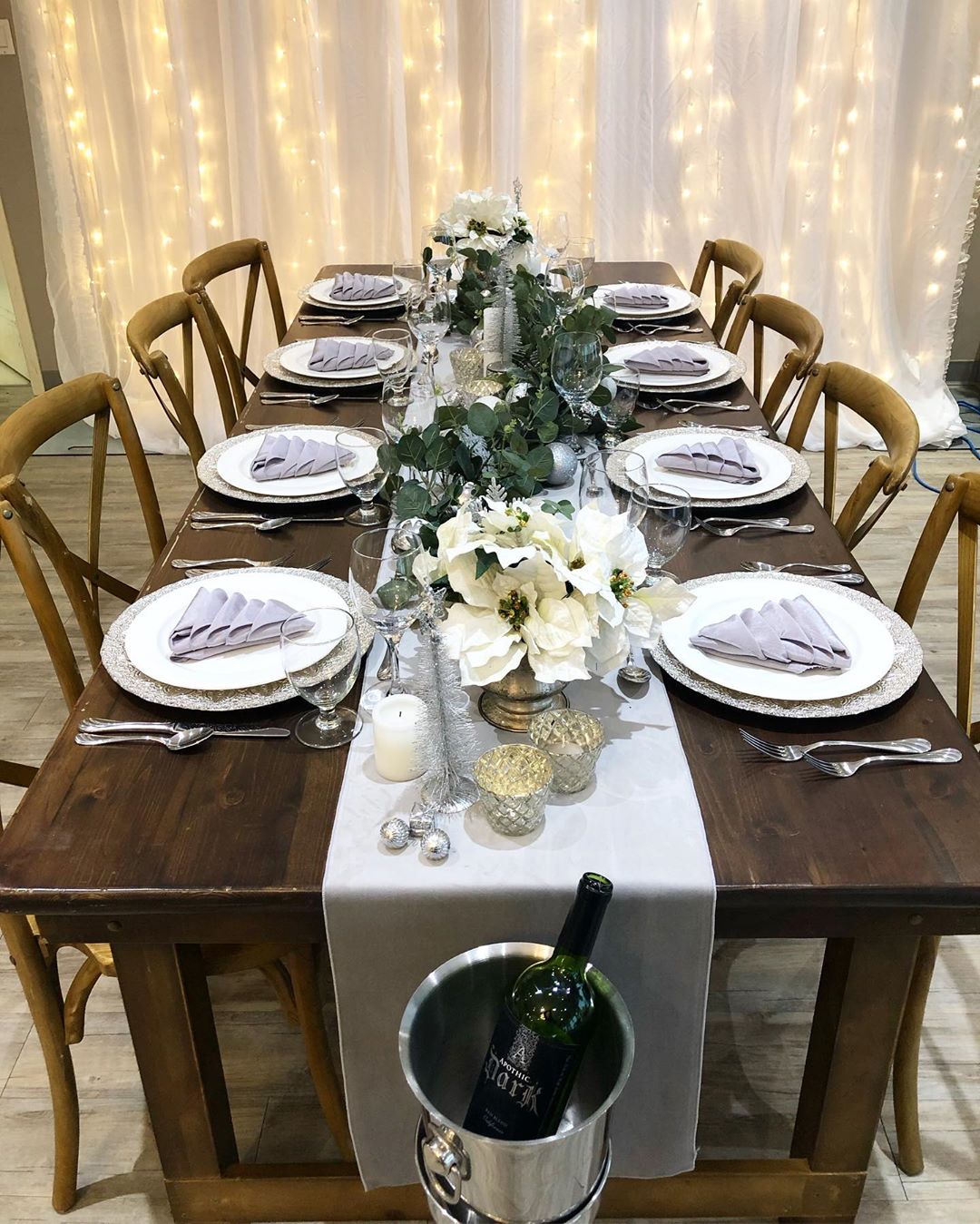 mesa de jantar decorada para natal