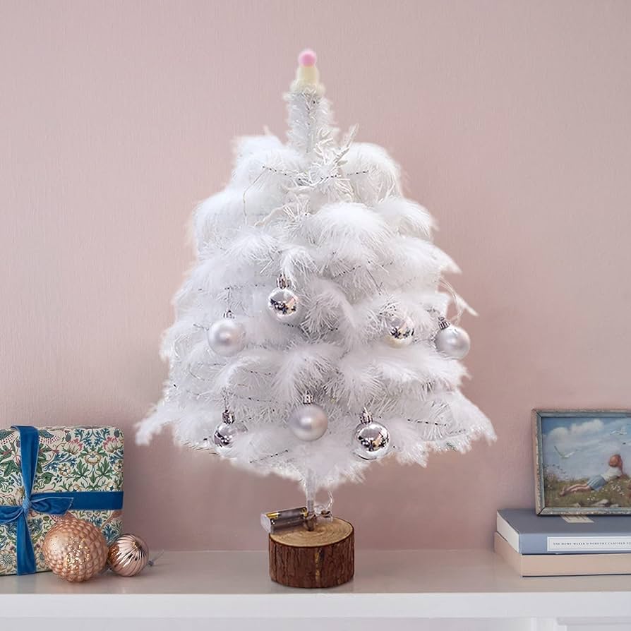 mini árvore de natal branca