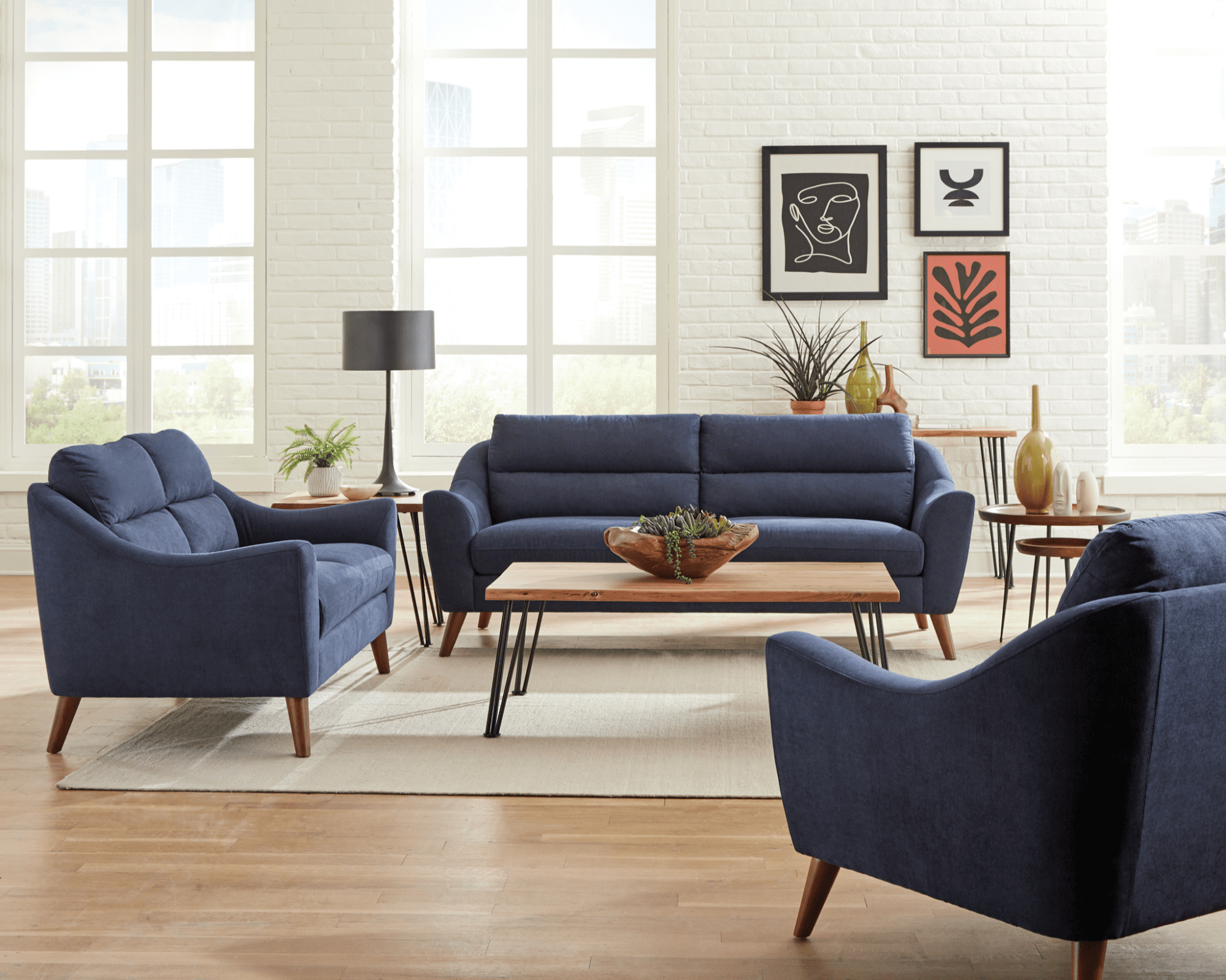 sala de estar moderna com móveis combinando