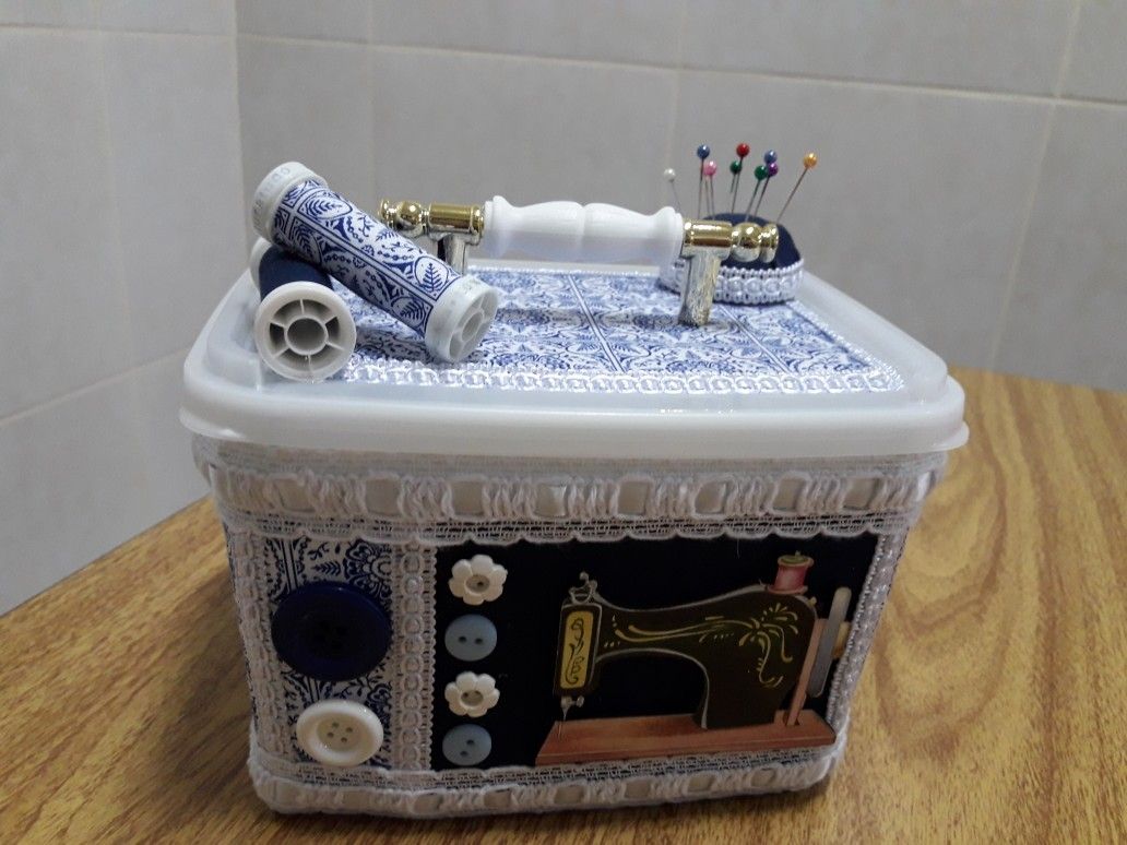 caixa de costura feito de pote de sorvete