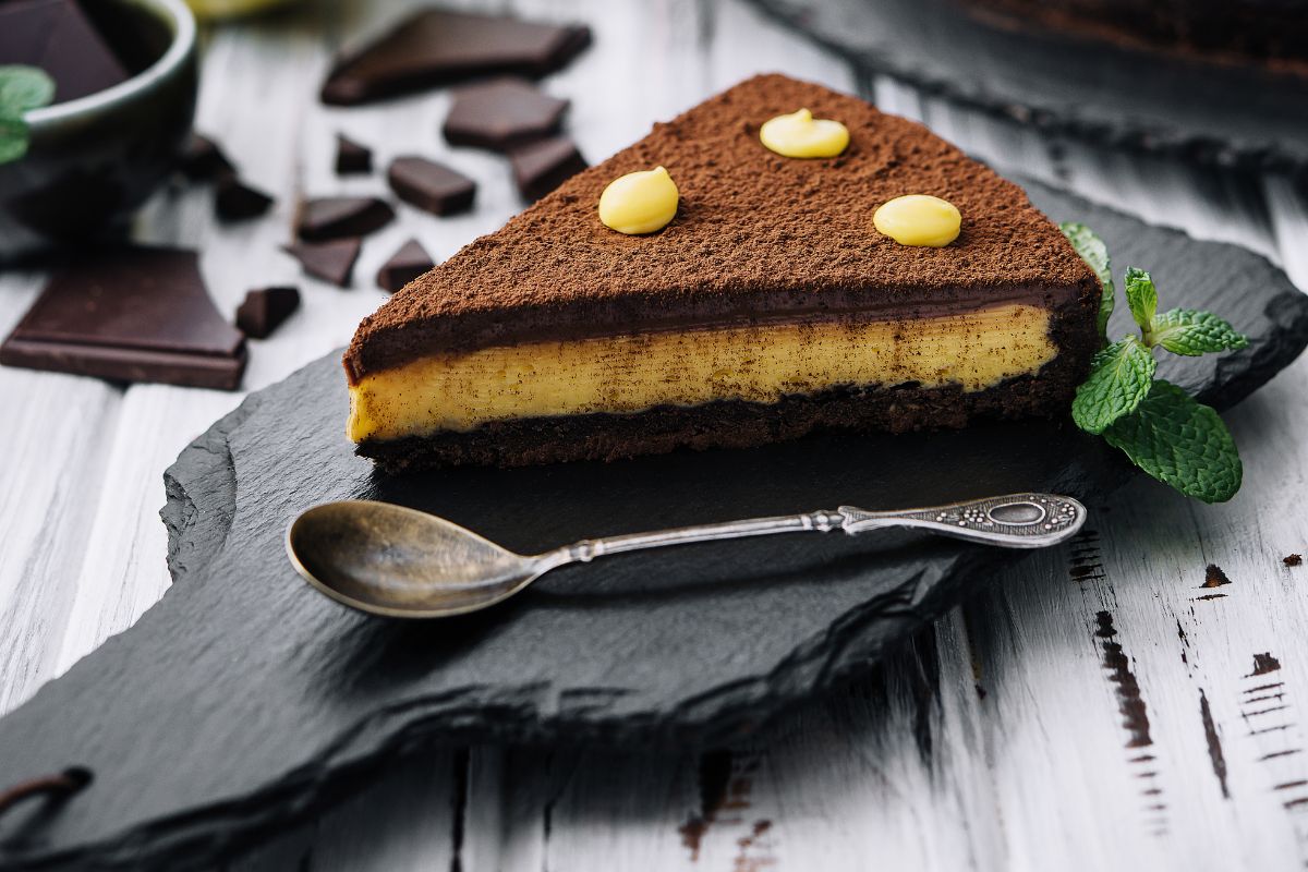 Receita de Torta de Maracujá com Cobertura de Chocolate